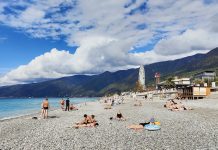 Купальный сезон в Гагрском районе официально закрыт с 15 октября