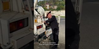 Продолжаются работы по ремонту дорожного освещения в городе Гагра