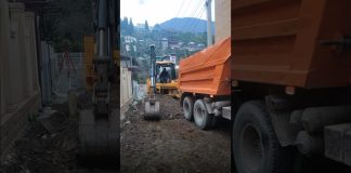 Начаты работы по ремонту дорожного покрытия по ул. Пионерской с укладкой ливневой канализации