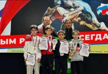 Юрий Хагуш поздравил команду Гагрского района, завоевавшую четыре медали на турнире по вольной борьбе в Крыму