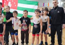 Юные борцы из Гагры завоевали медали на турнире в Моздоке