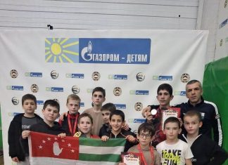 Юрий Хагуш поздравил борцов из Гагры и их тренера Адгура Гулия с успешным выступлением на открытом турнире по вольной борьбе “CHAMPION WRESTLING”