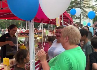 5 августа в Пицунде широко отметили день города