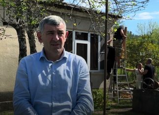 В посёлке Бзыпта Гагрского района системно ведутся работы по восстановлению ЖКХ, ремонту школ и развитию инфраструктуры